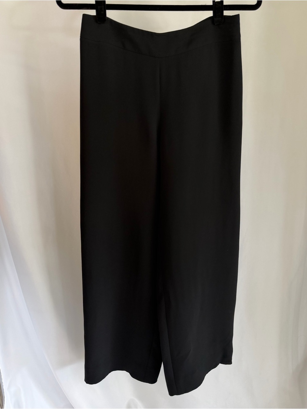 Giorgio Armani "Borgo" 100% Silk Wide-Leg Trousers, Size US 4 (IT 40)